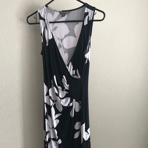 Tommy Bahama - Long B&W Hawaiian Print Dress